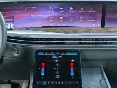 2025 Cadillac Escalade Sport Platinum