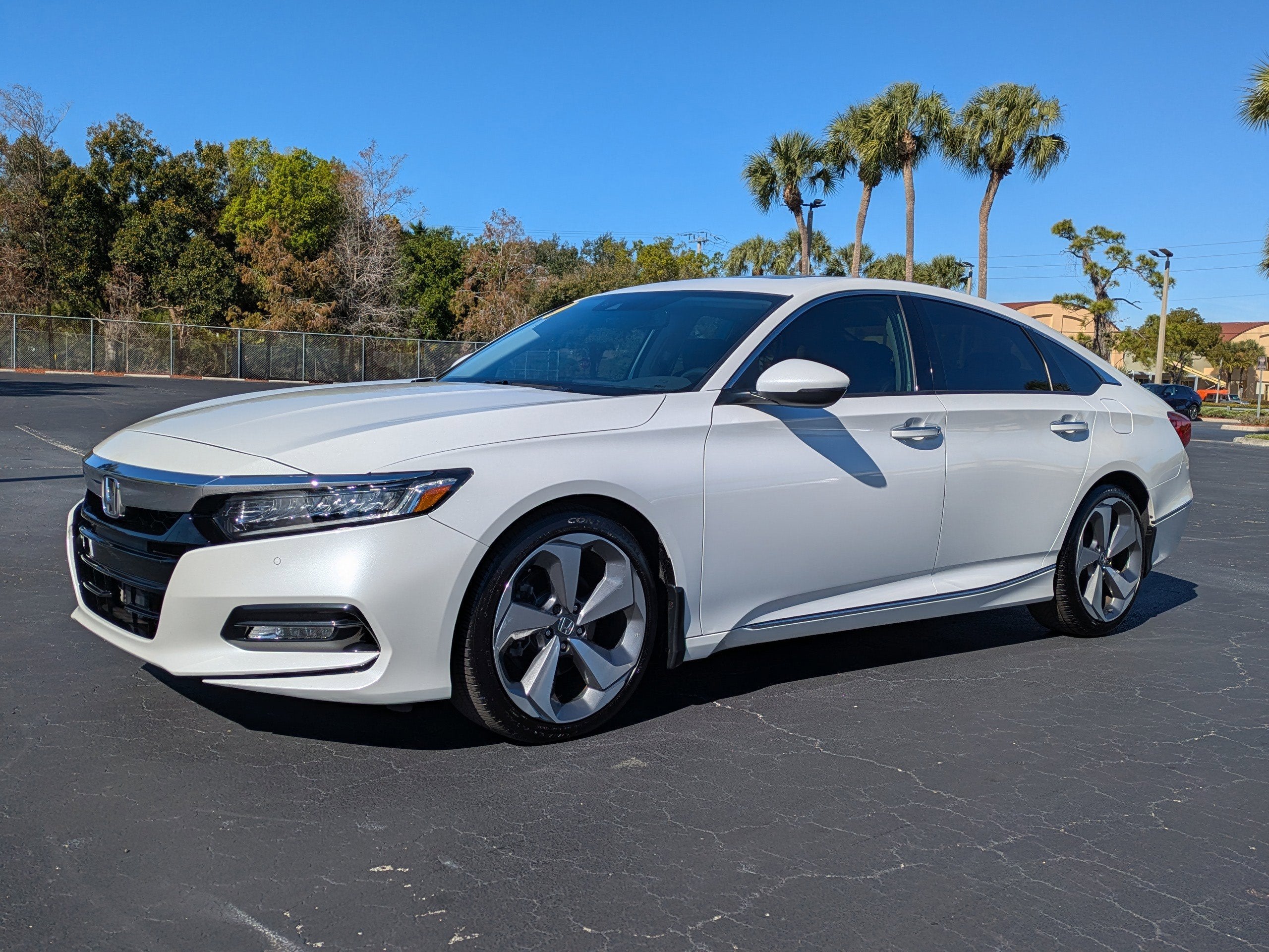 2019 Honda Accord Sedan Touring 2.0T