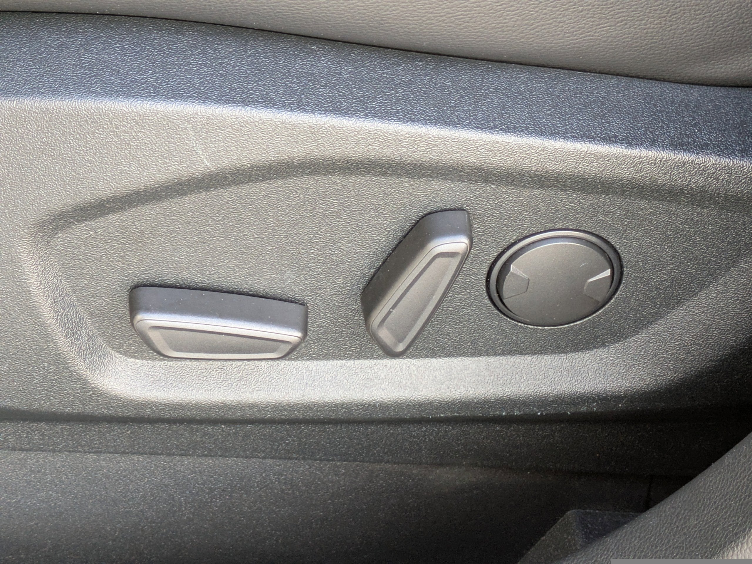 2020 Ford Edge ST Line