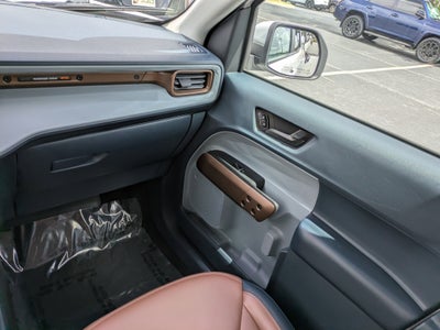 2023 Ford Maverick XL