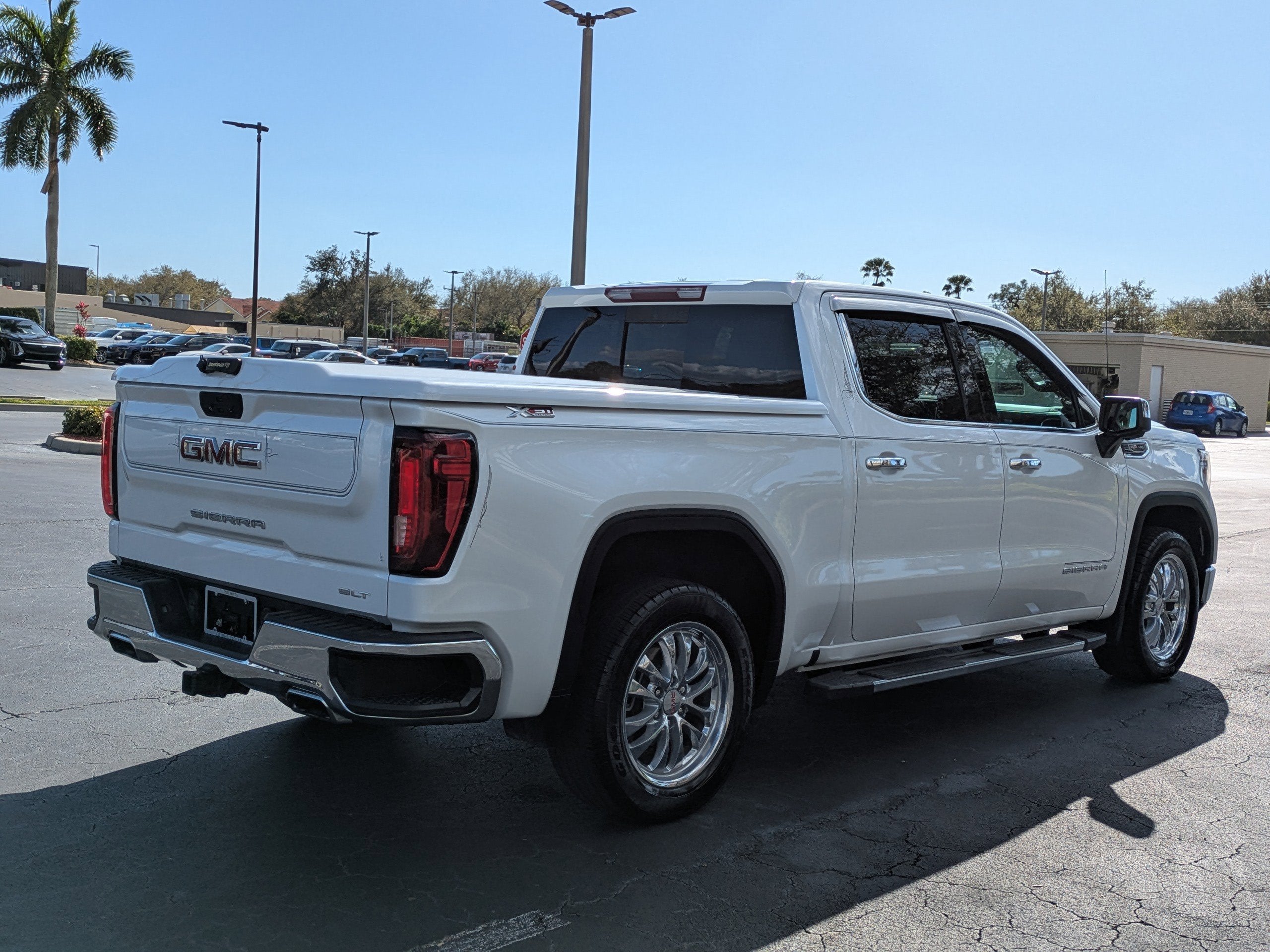 2021 GMC Sierra 1500 SLT