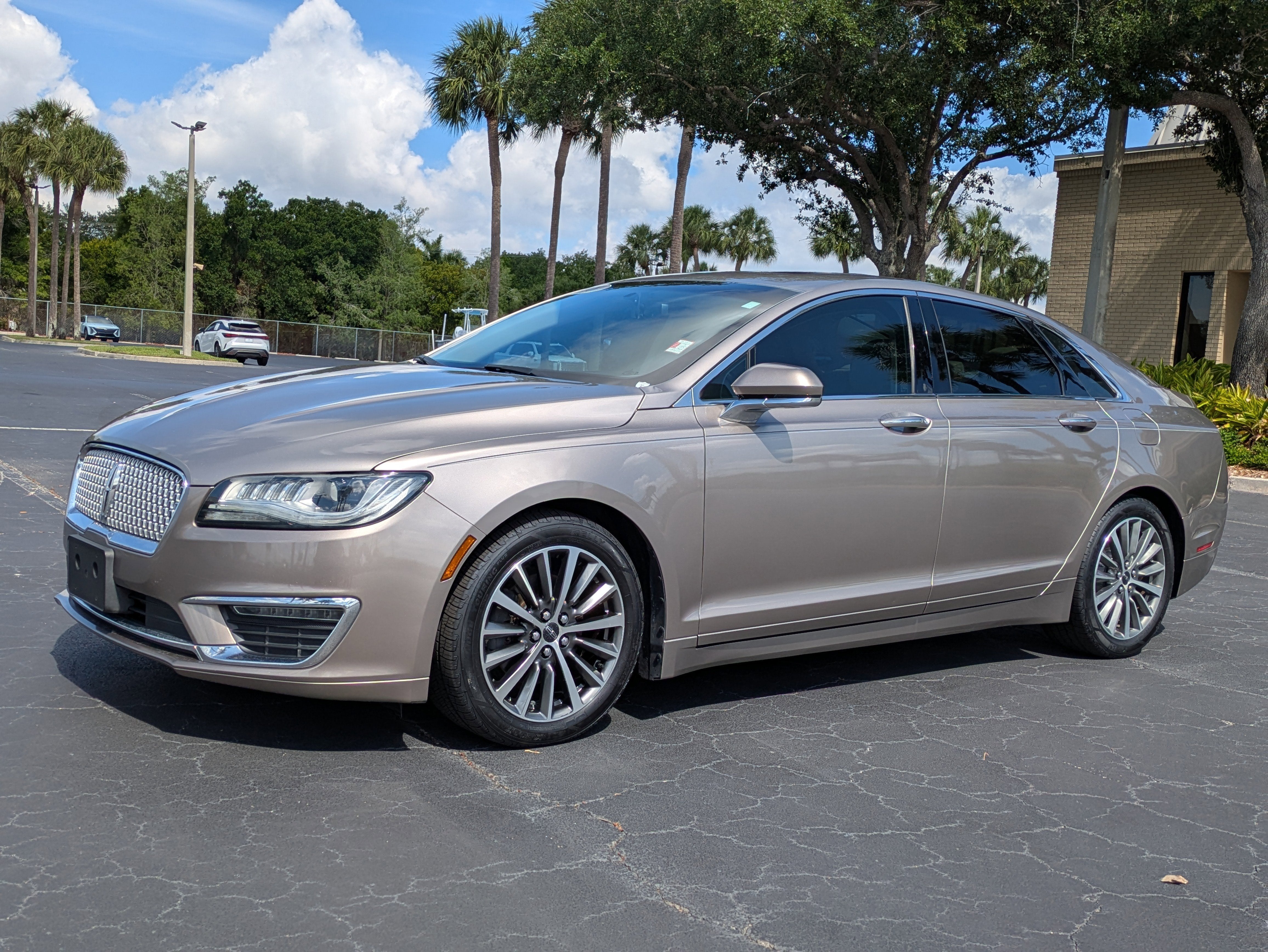 2018 Lincoln MKZ Select