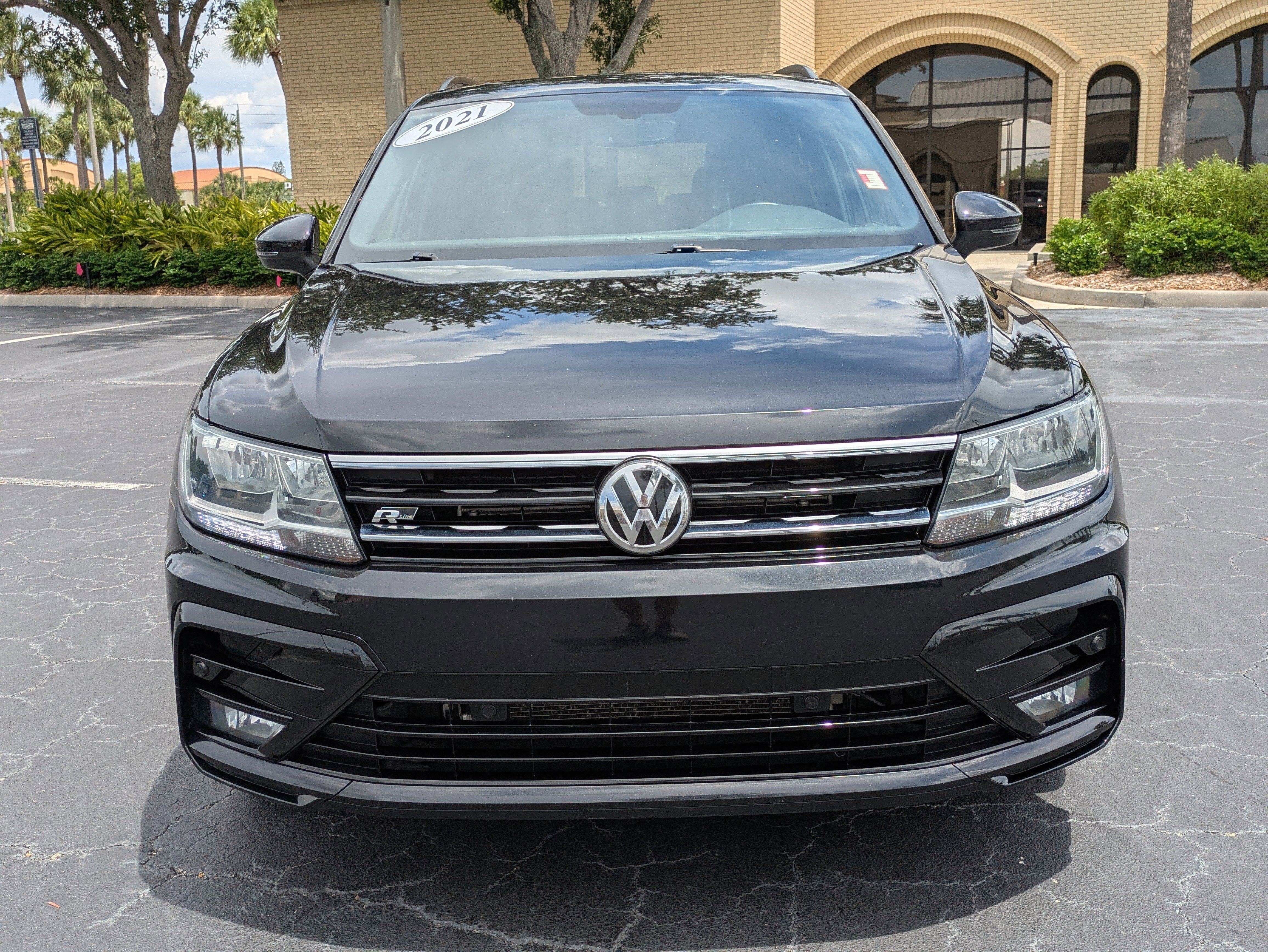 2021 Volkswagen Tiguan SE