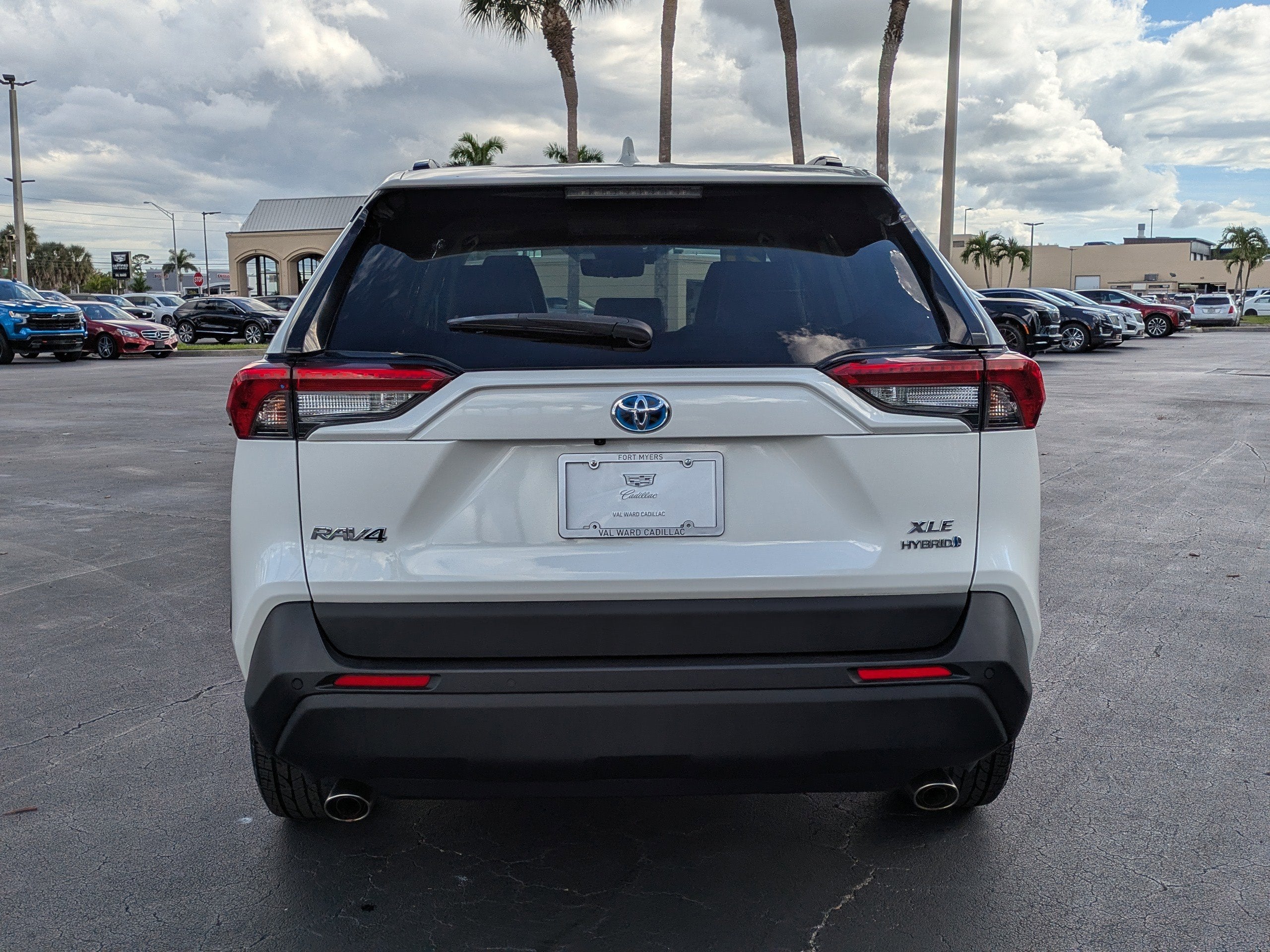 2021 Toyota RAV4 Hybrid LE