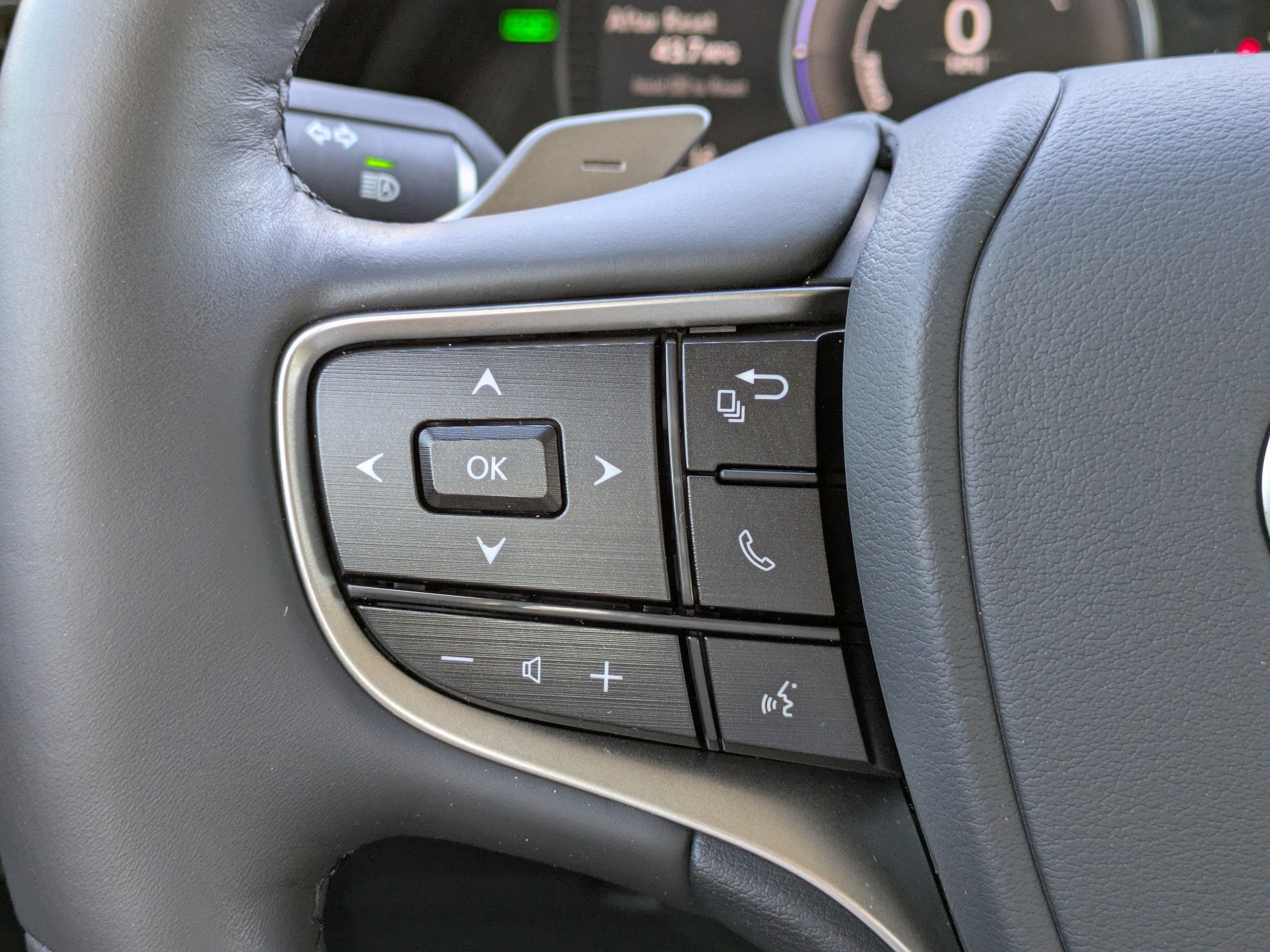 2024 Lexus ES ES 300h Luxury