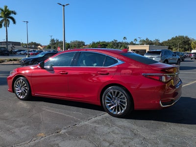 2024 Lexus ES ES 300h Luxury