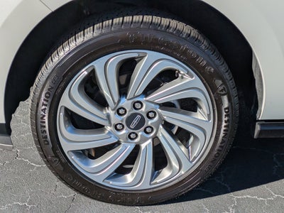 2022 Lincoln Navigator Standard