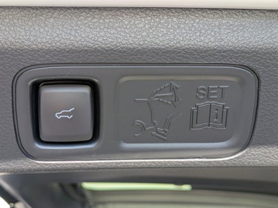 2022 Lincoln Navigator Standard