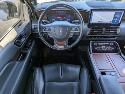 2022 Lincoln Navigator Standard