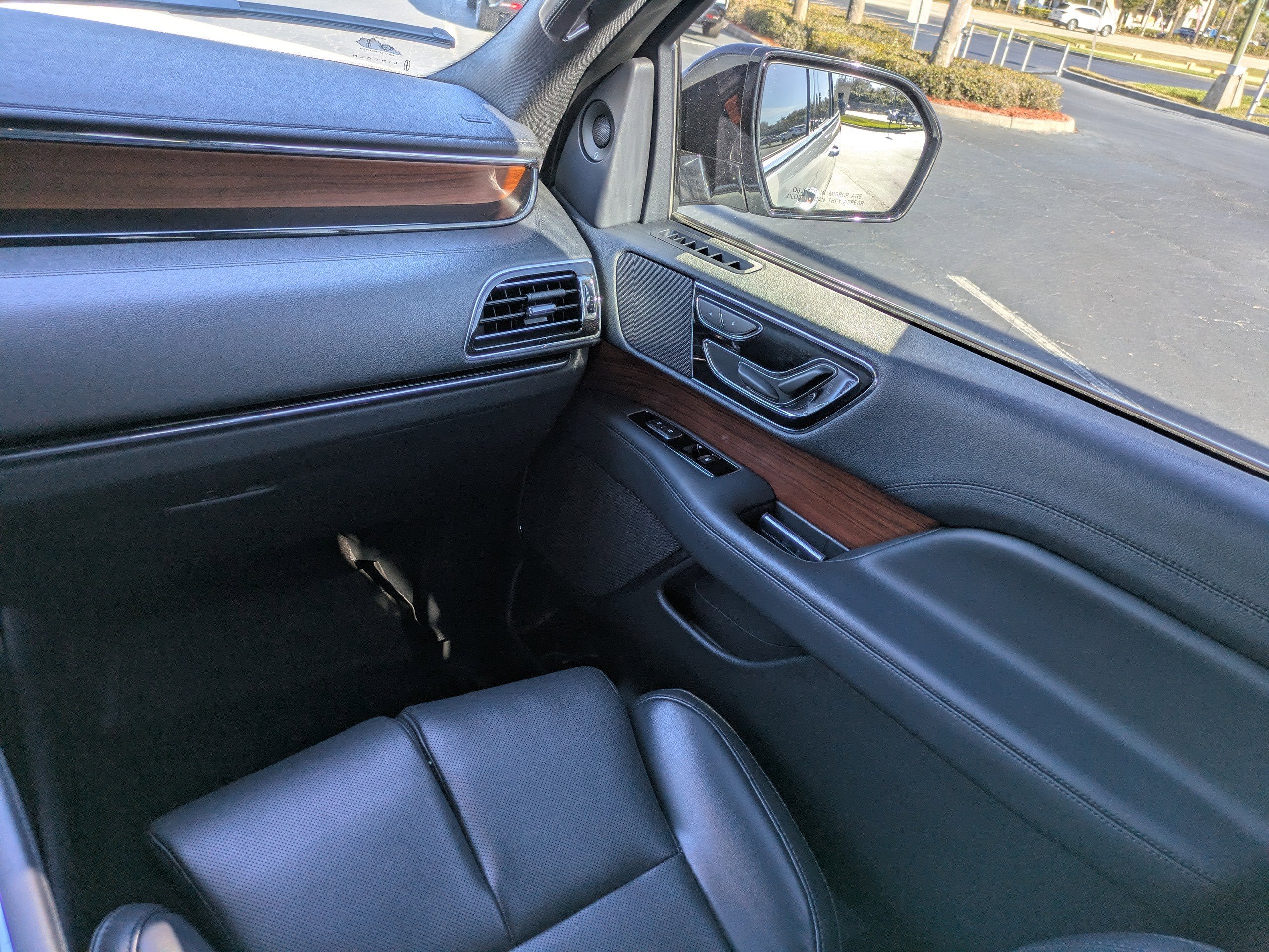 2022 Lincoln Navigator Standard