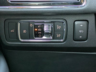 2022 Lincoln Navigator Standard