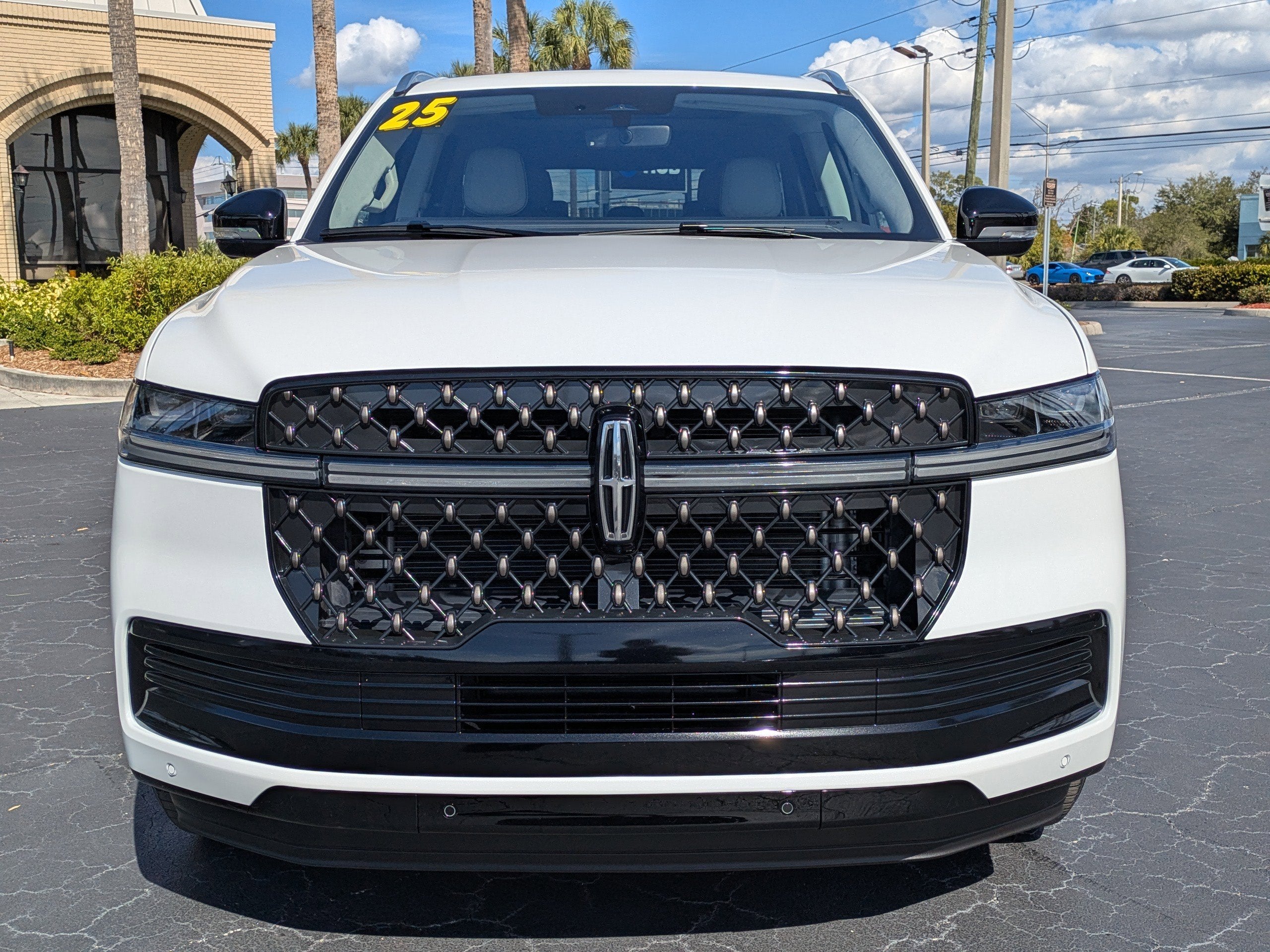 2025 Lincoln Navigator L Black Label