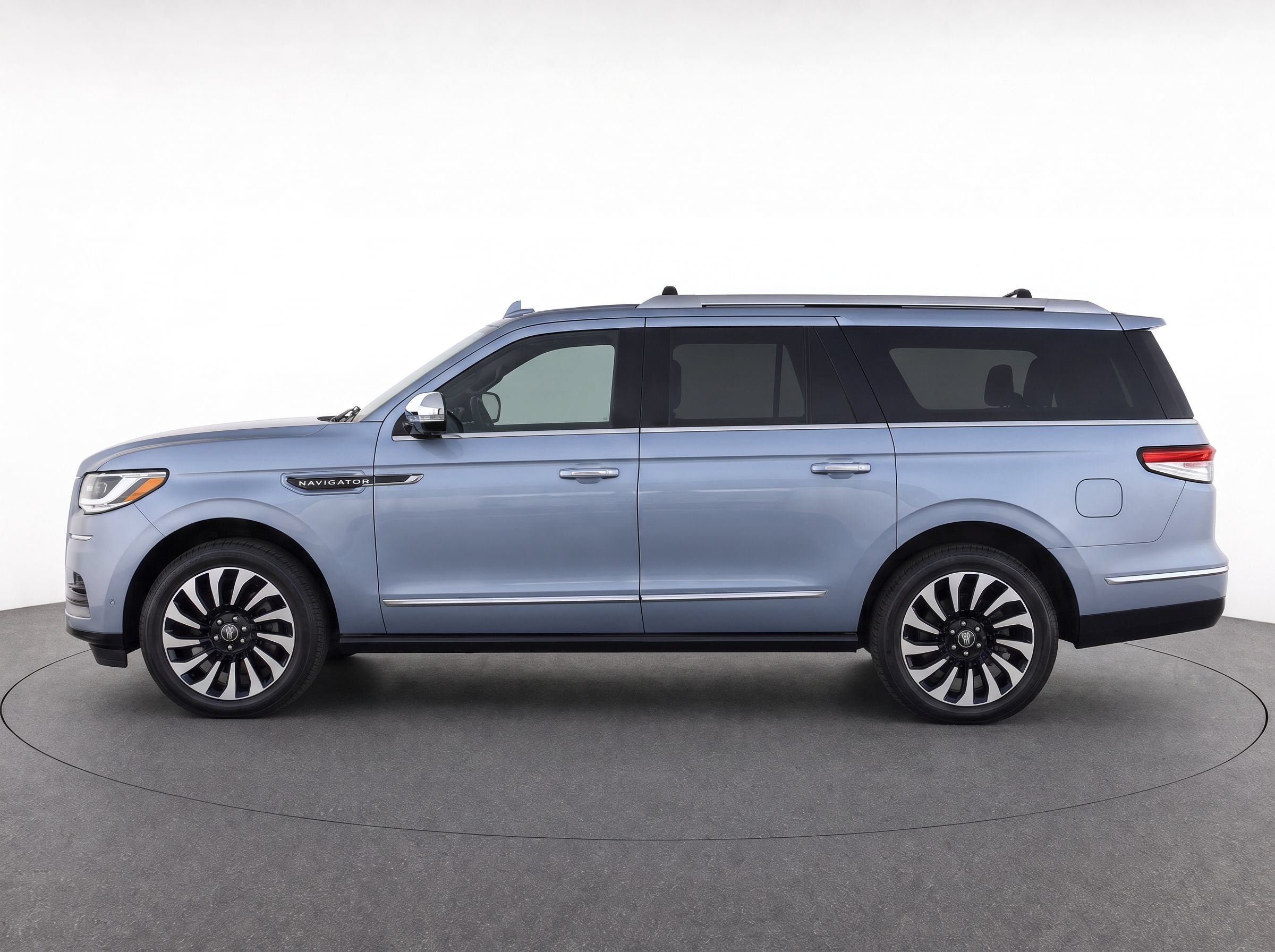 2022 Lincoln Navigator L Black Label