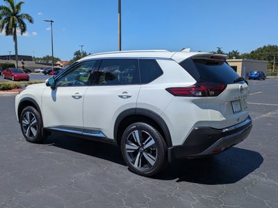 2022 Nissan Rogue SL