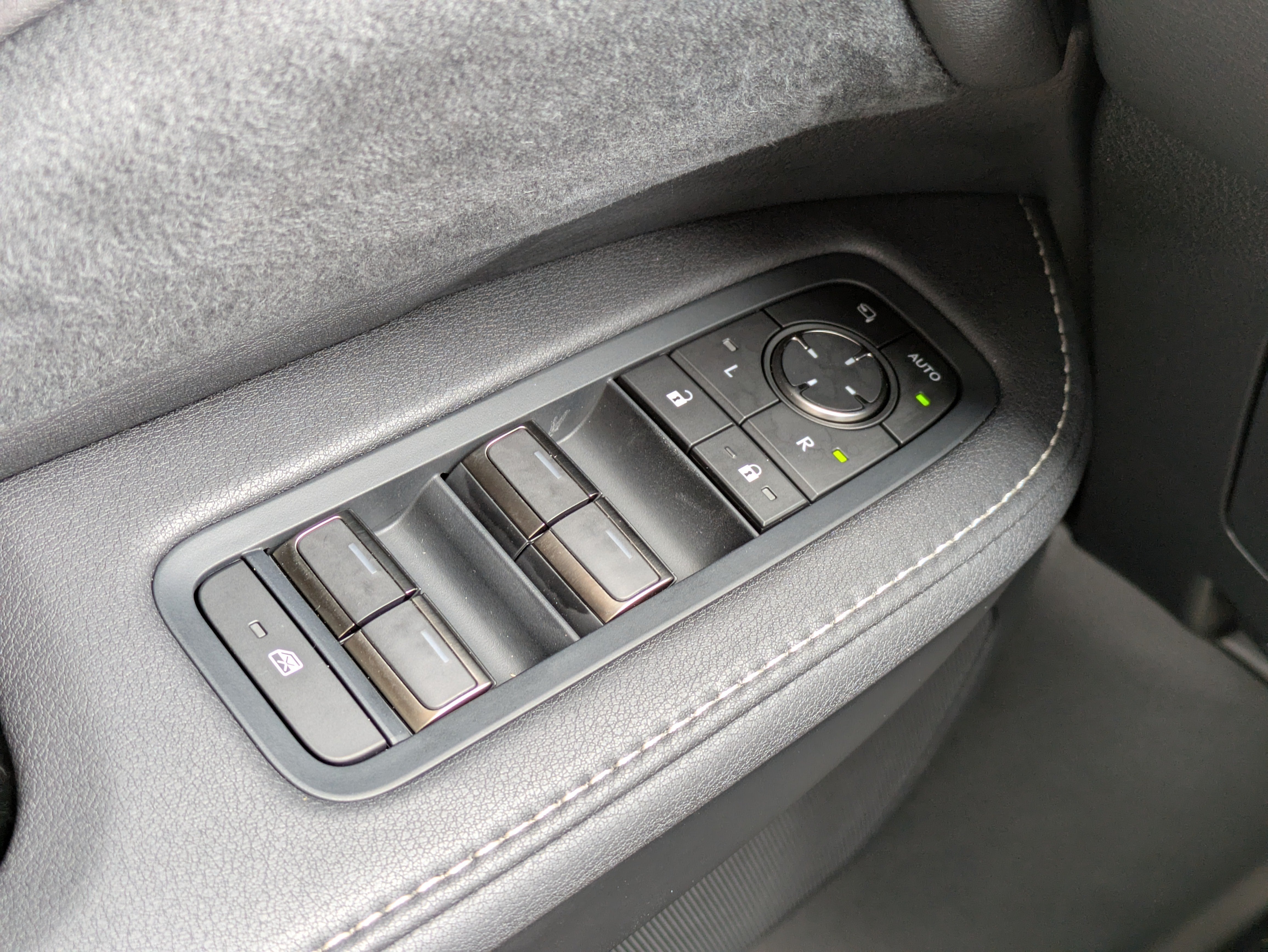 2026 Lexus TX TX 500h F SPORT Performance Premium