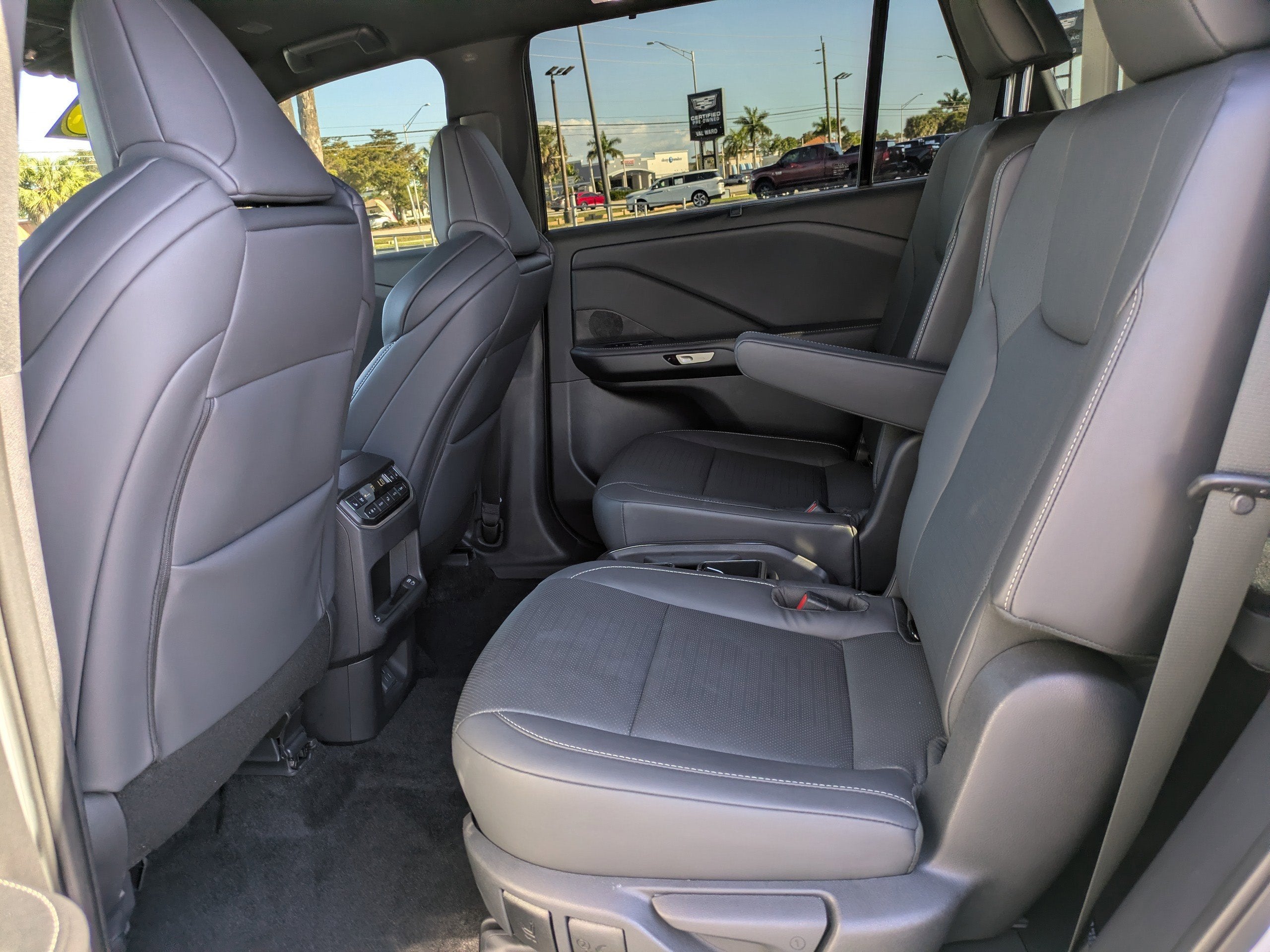 2025 Lexus TX TX 500h F SPORT Premium