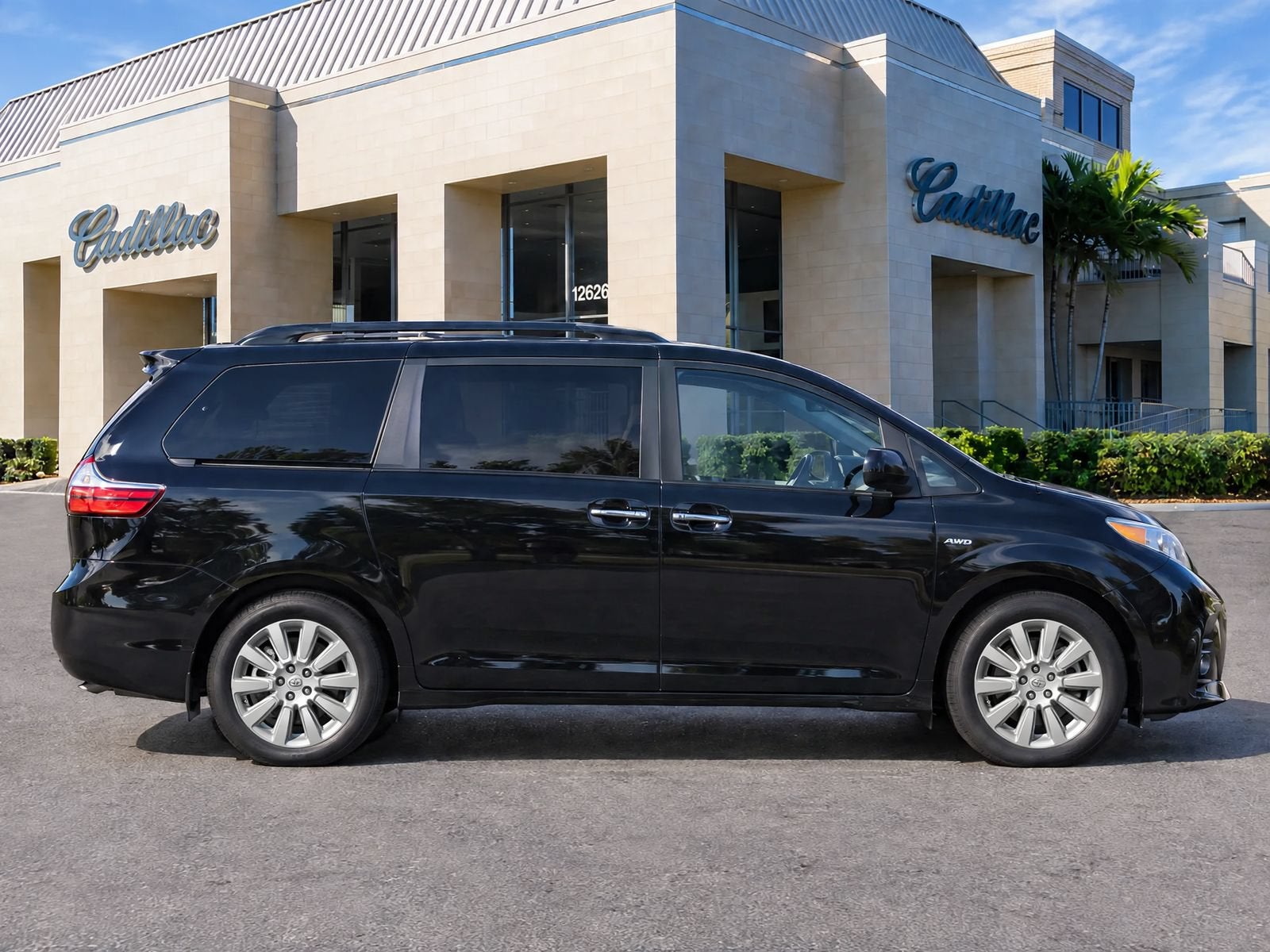2016 Toyota Sienna Ltd