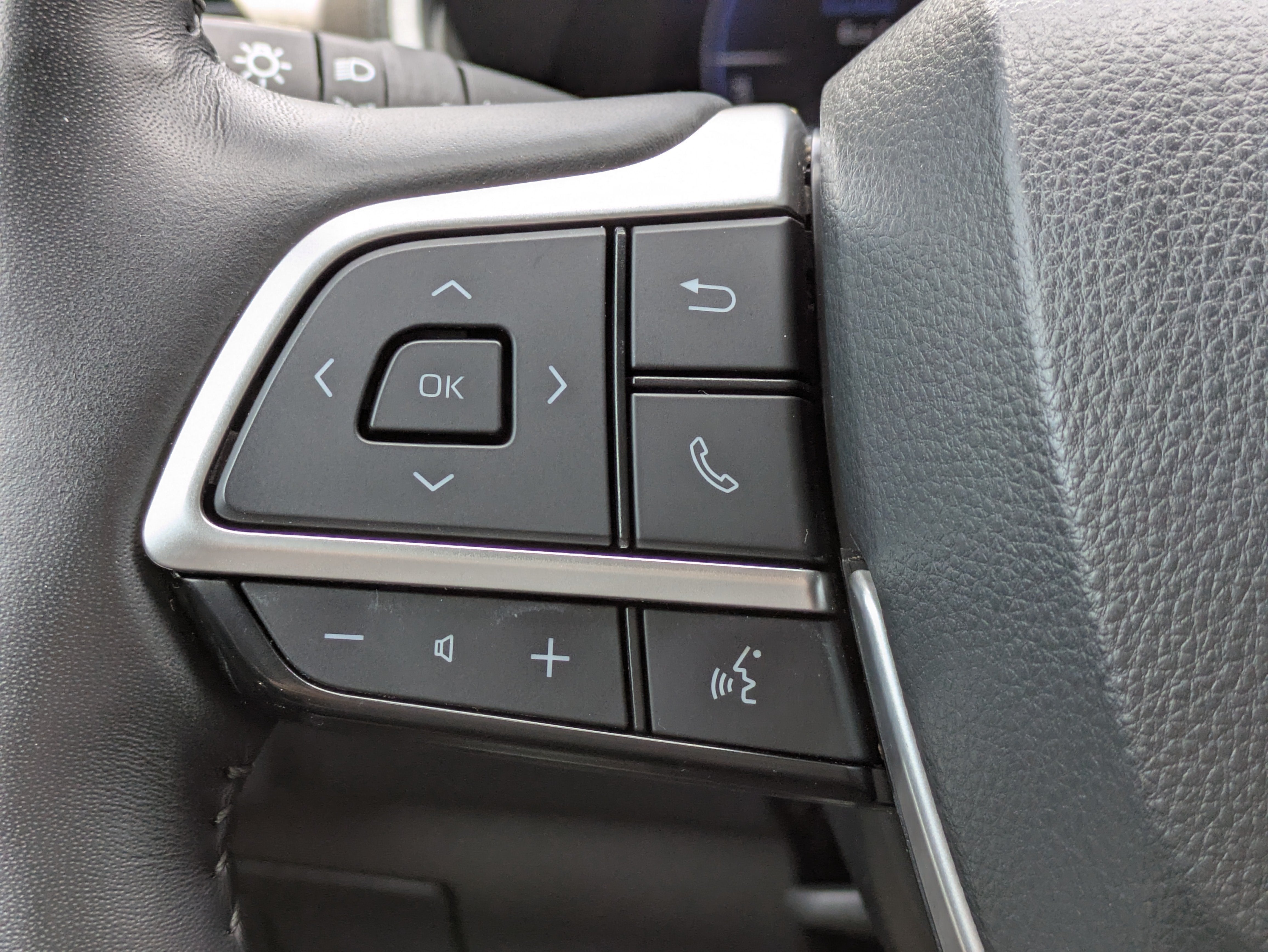 2024 Toyota Highlander Hybrid Limited