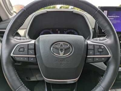 2024 Toyota Highlander Hybrid Limited