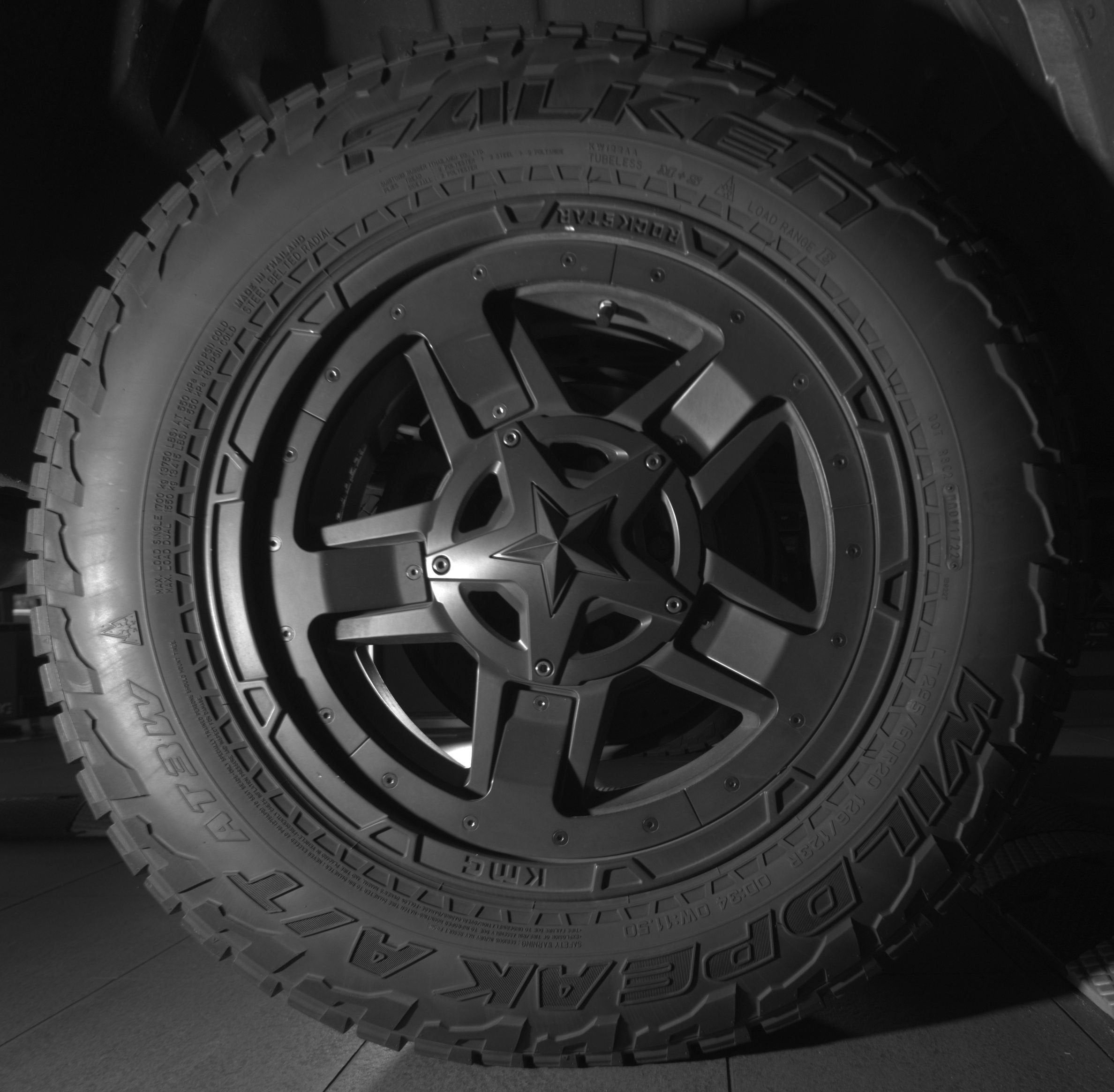 2017 Toyota Tundra 4WD SR5