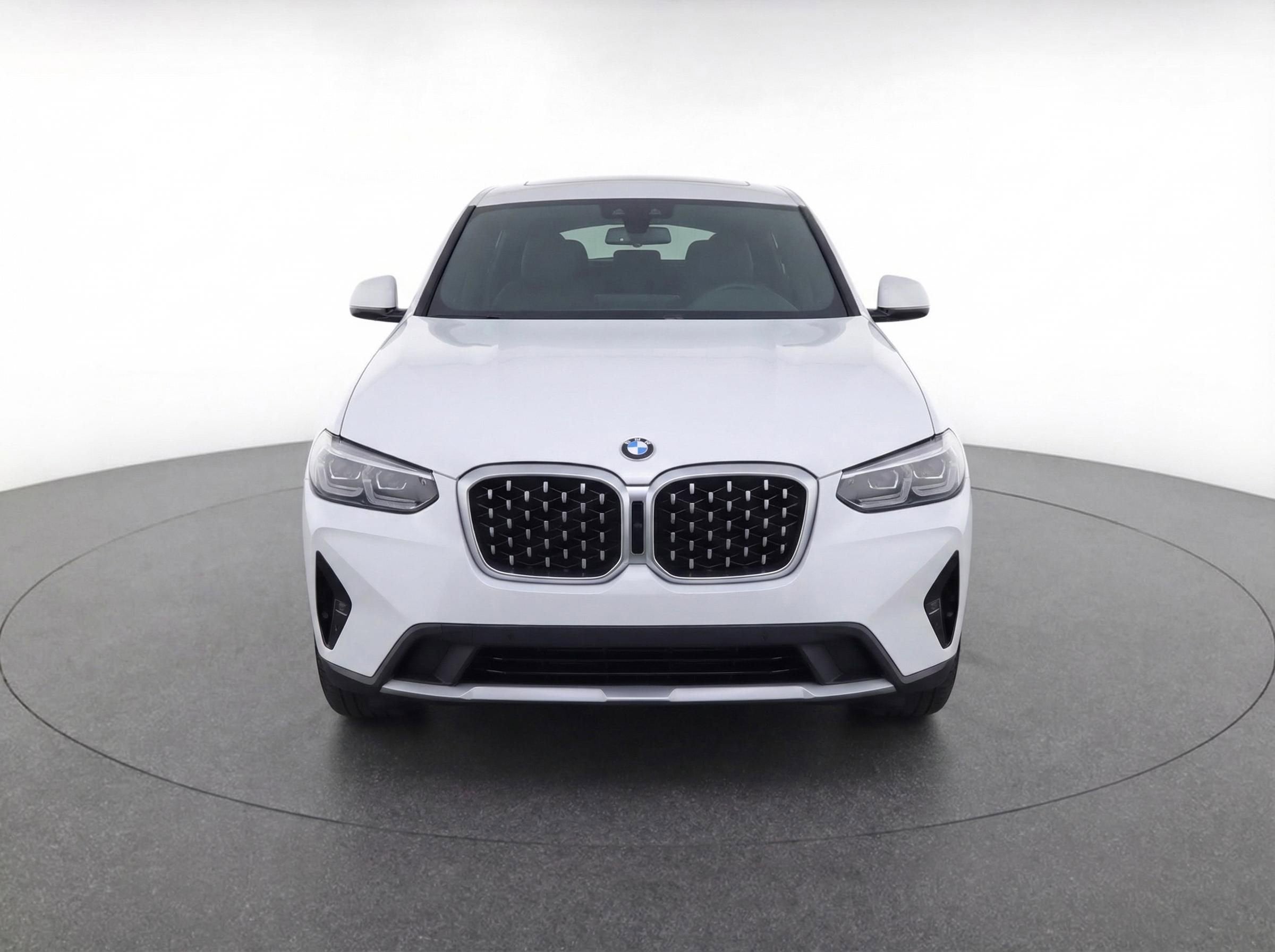 2024 BMW X4 xDrive30i