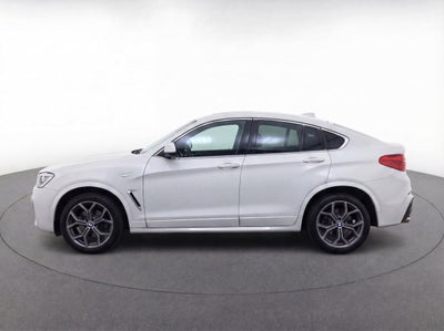 2024 BMW X4 xDrive30i