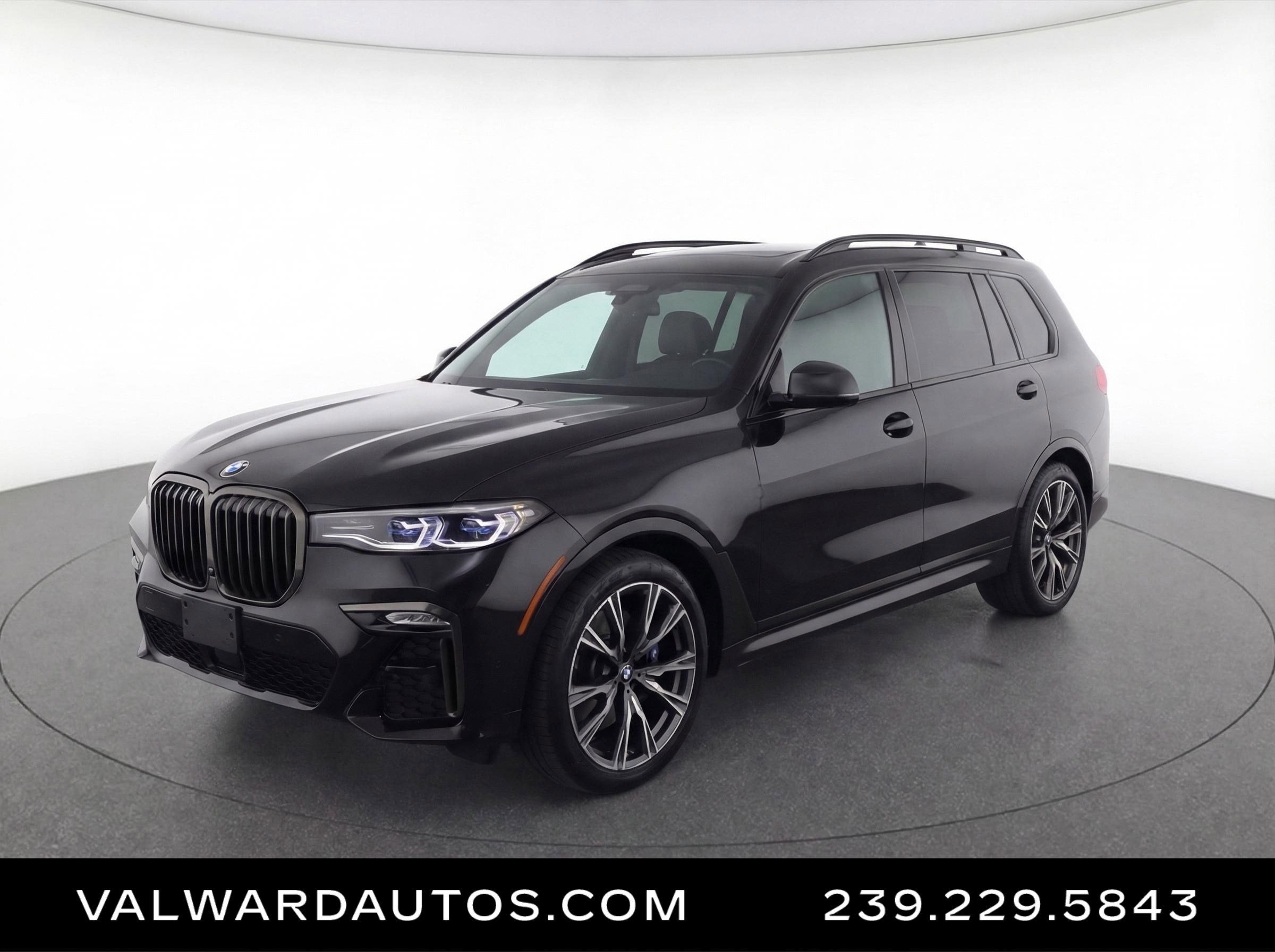 2022 BMW X7 M50i