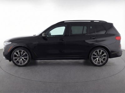 2022 BMW X7 M50i