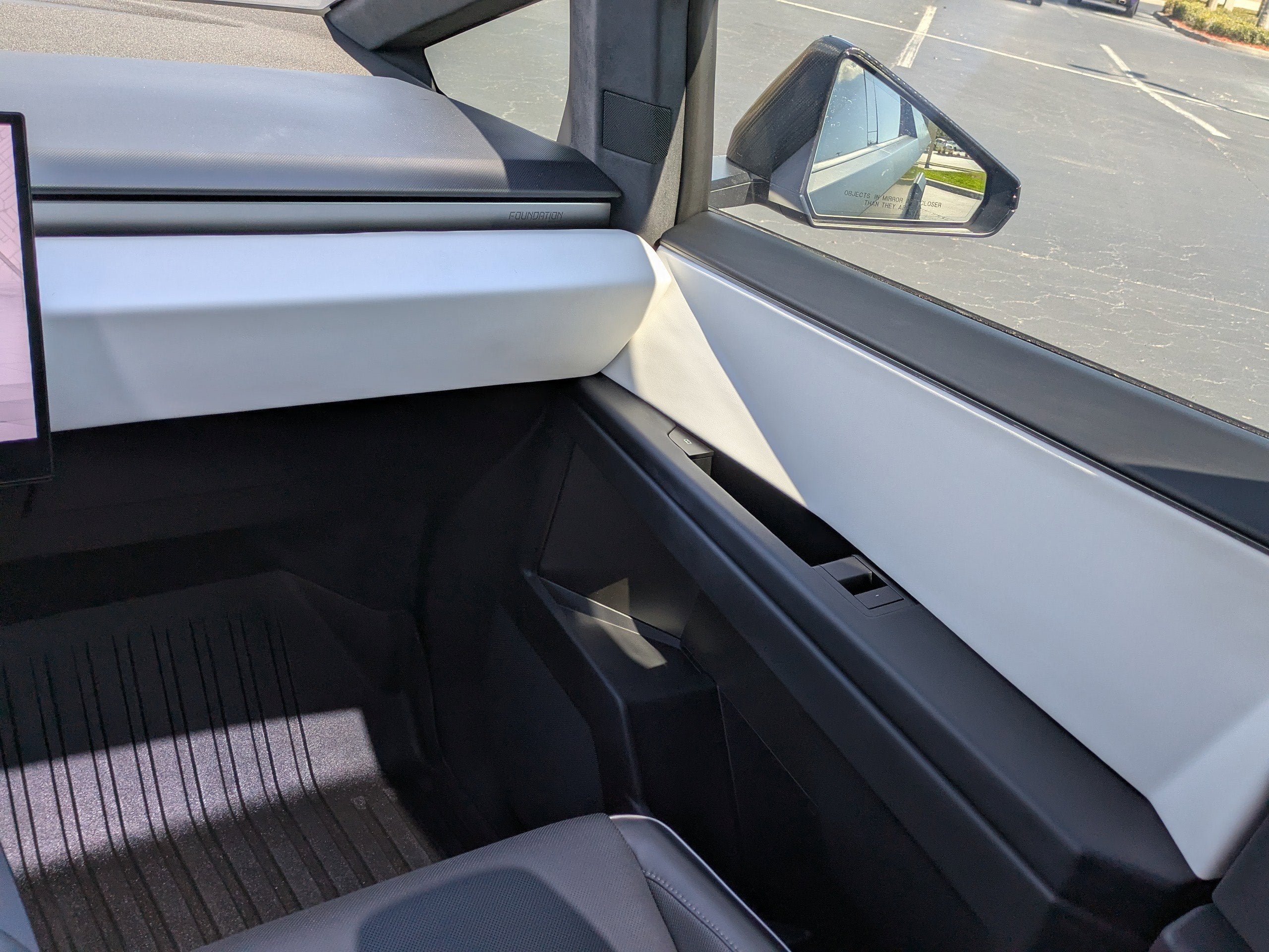 2024 Tesla Cybertruck 4DR AWD