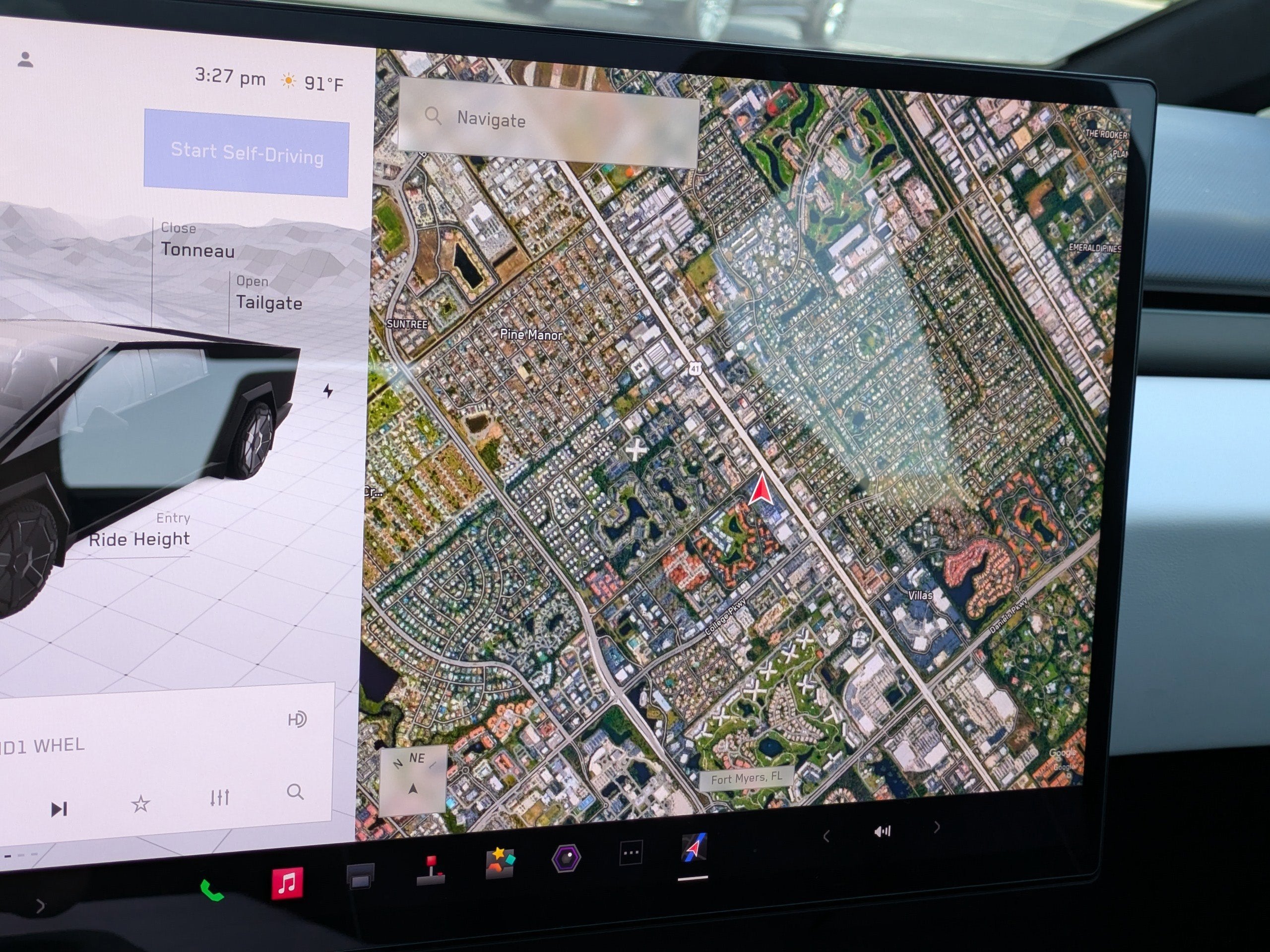 2024 Tesla Cybertruck 4DR AWD