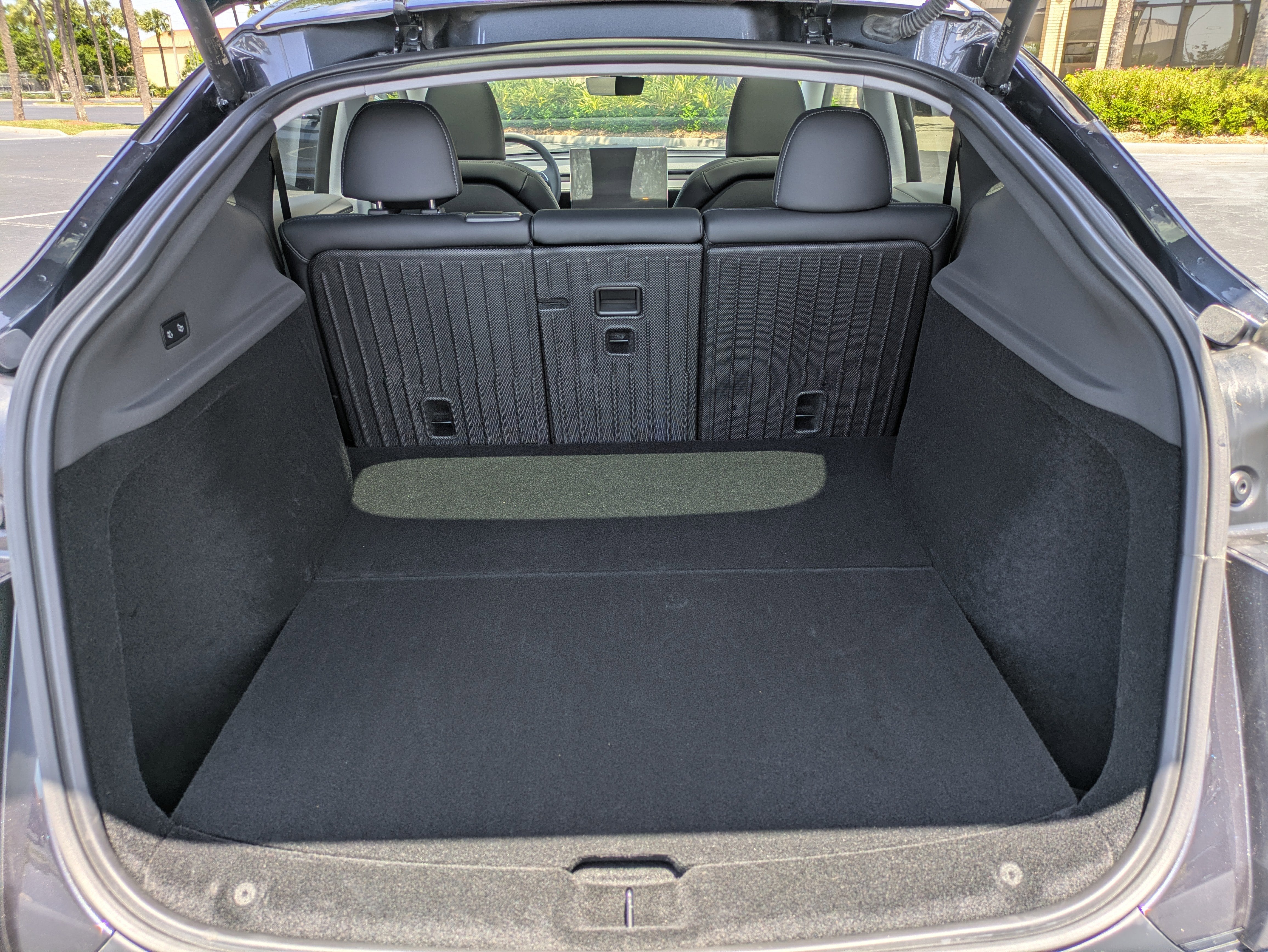2026 Tesla Model Y Premium