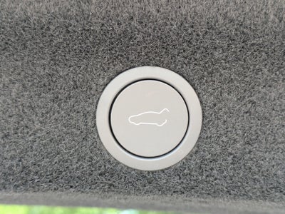 2026 Tesla Model Y Premium
