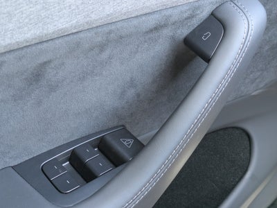 2026 Tesla Model Y Premium