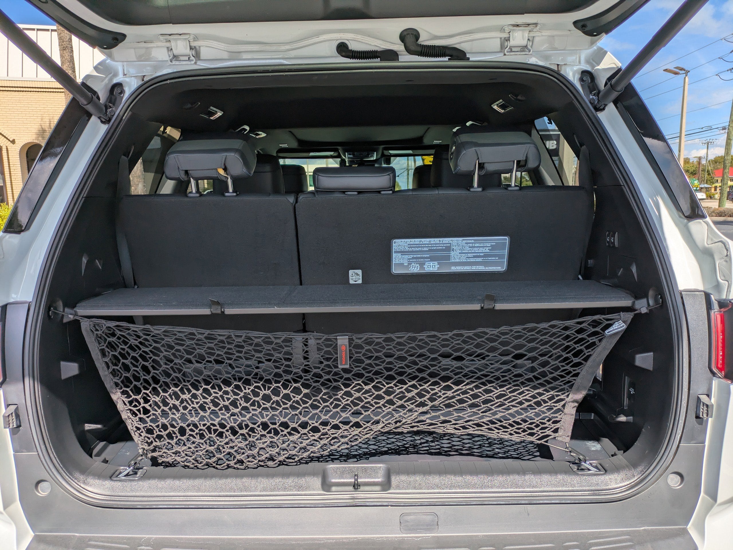 2023 Toyota Sequoia Platinum Hybrid