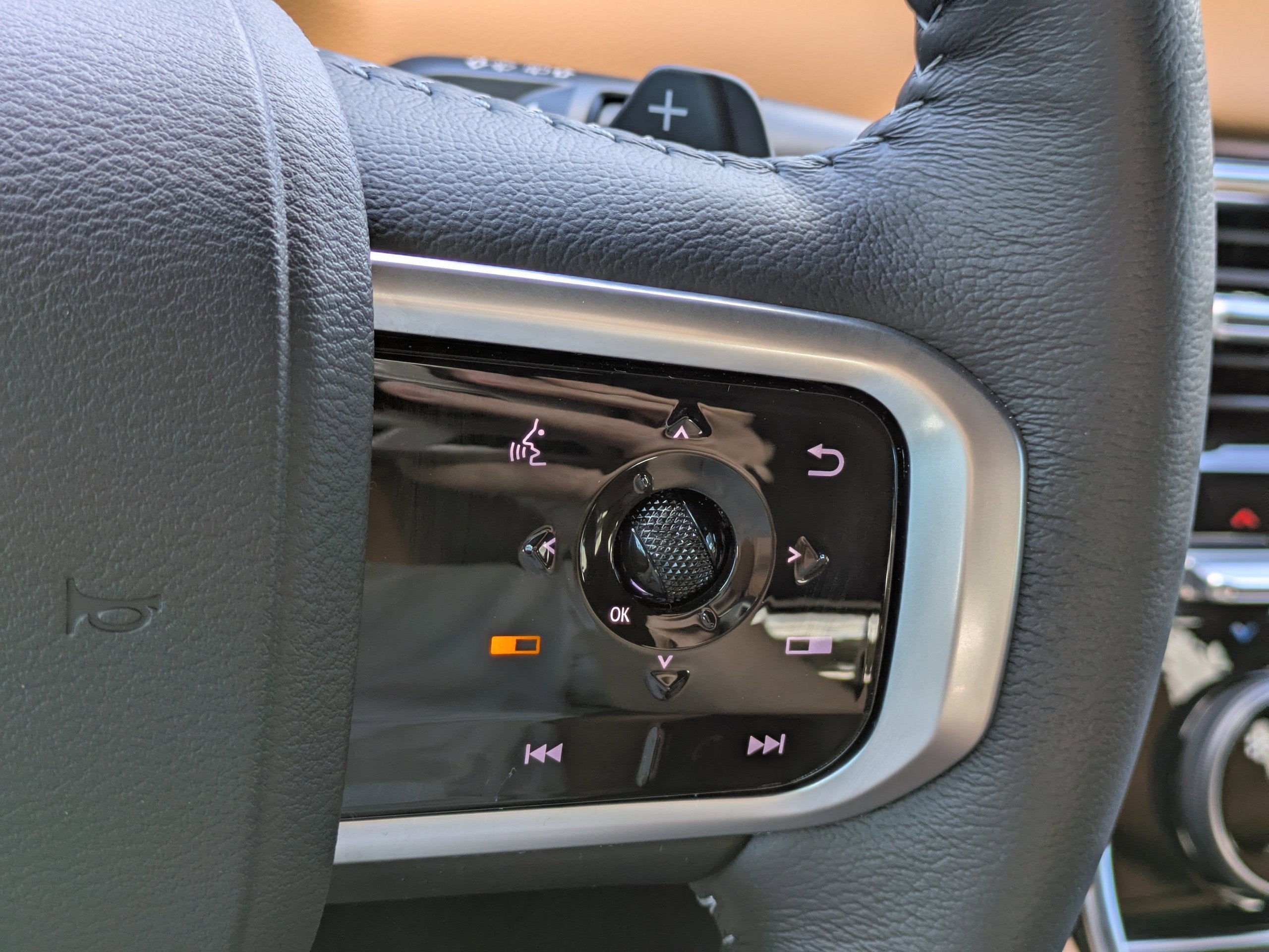 2025 Nissan Armada SL