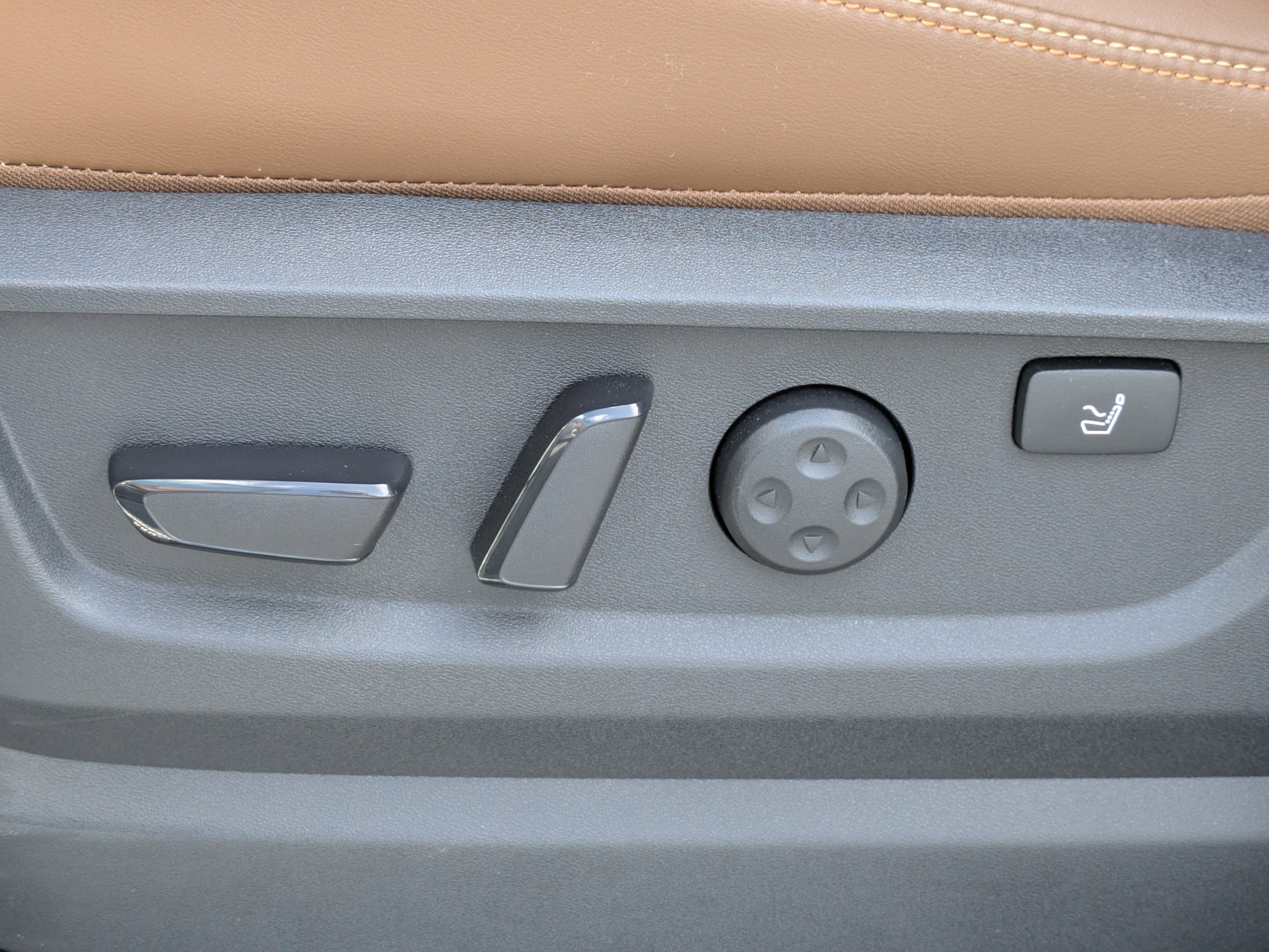 2025 Nissan Armada Platinum Reserve