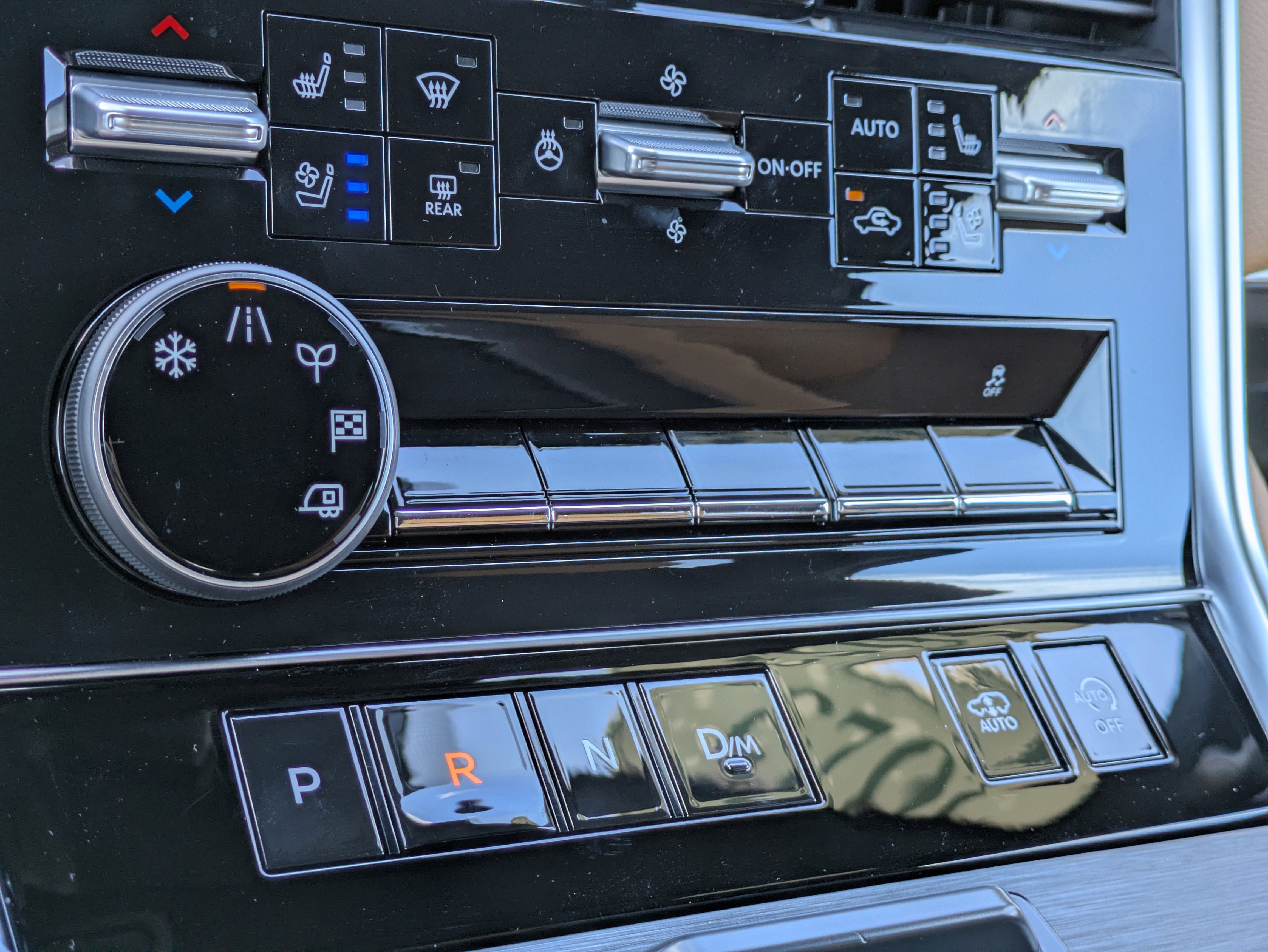 2025 Nissan Armada Platinum Reserve