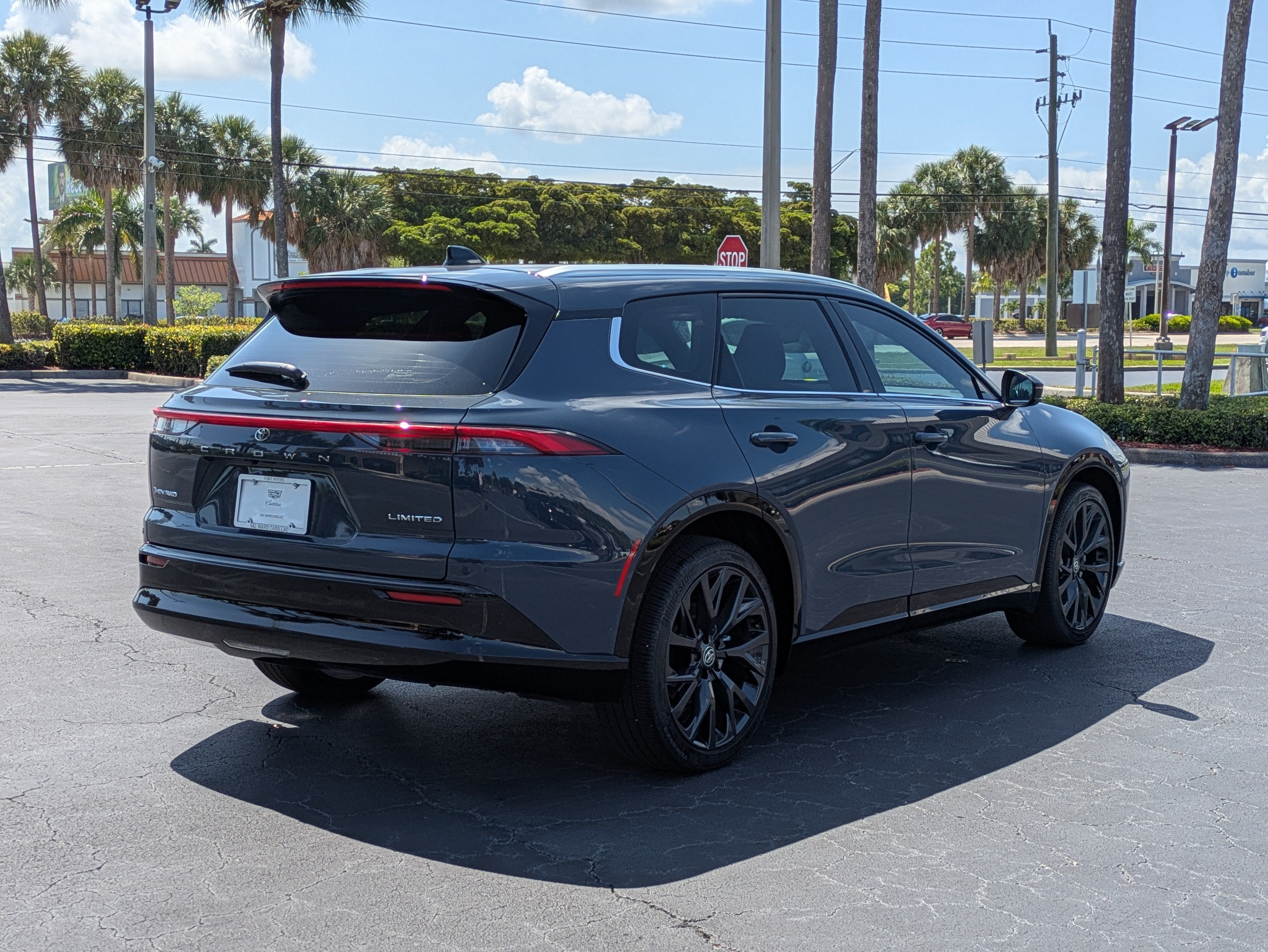 2025 Toyota Crown Signia XLE