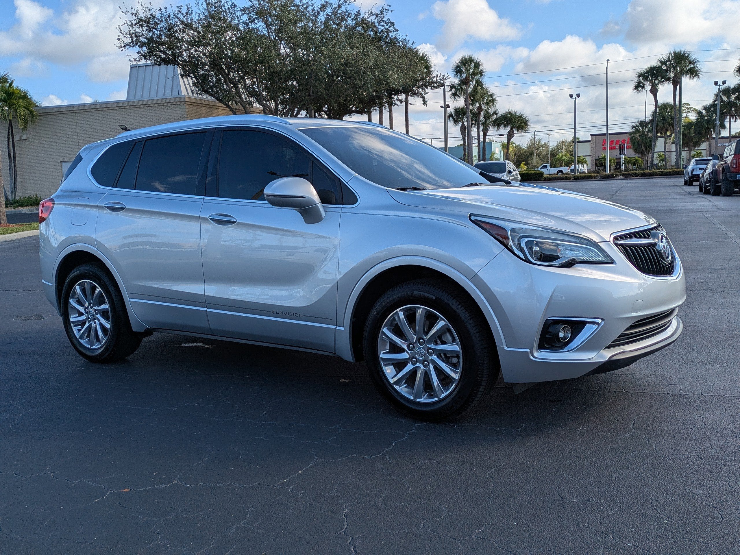 2019 Buick Envision Essence