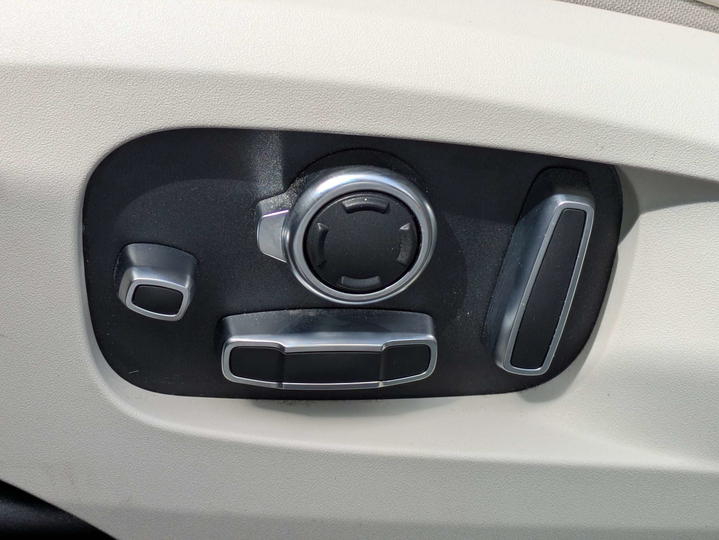 2022 Jaguar F-PACE S