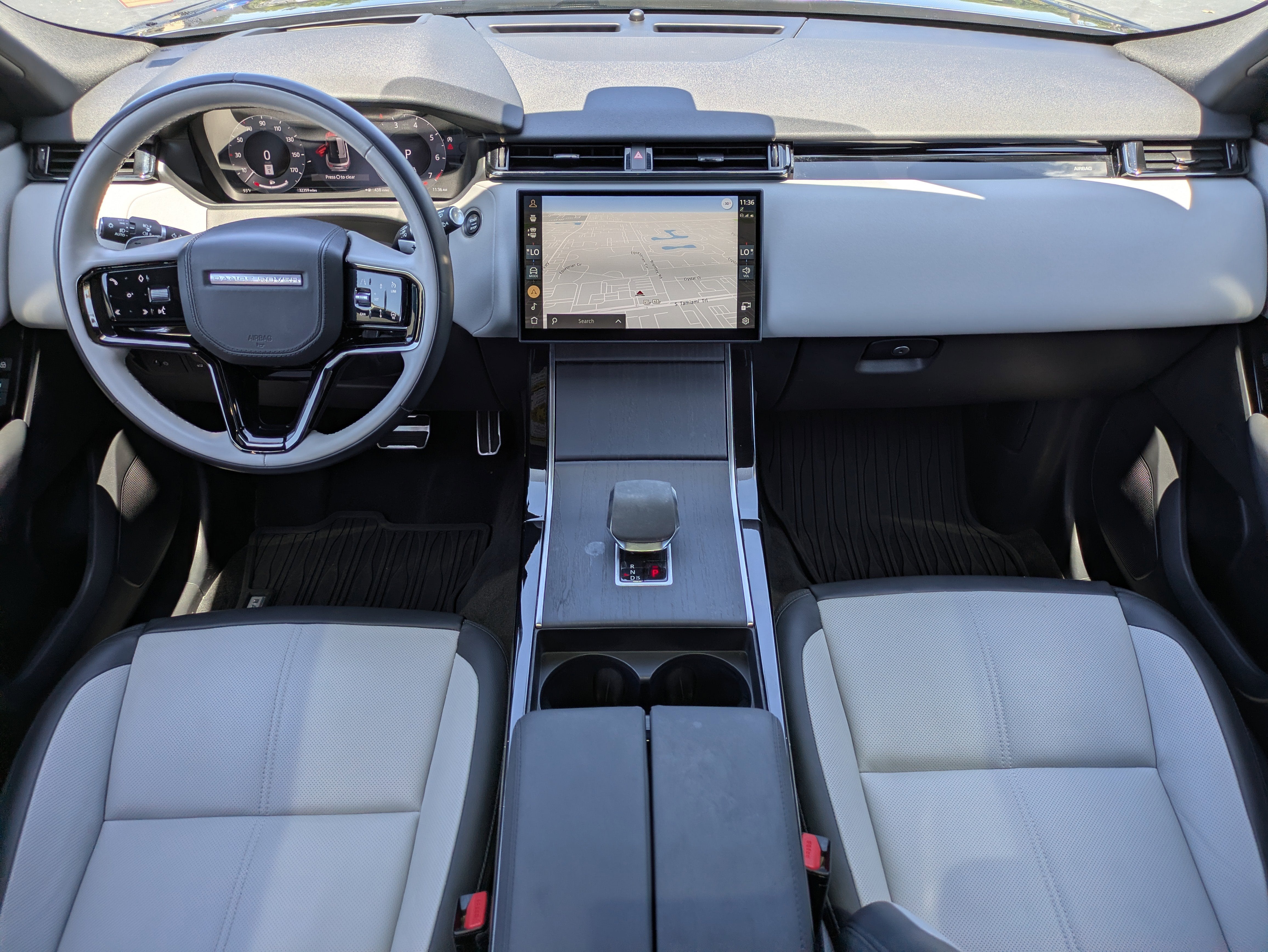 2024 Land Rover Range Rover Velar Dynamic SE