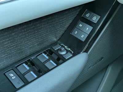 2024 Land Rover Range Rover Velar Dynamic SE