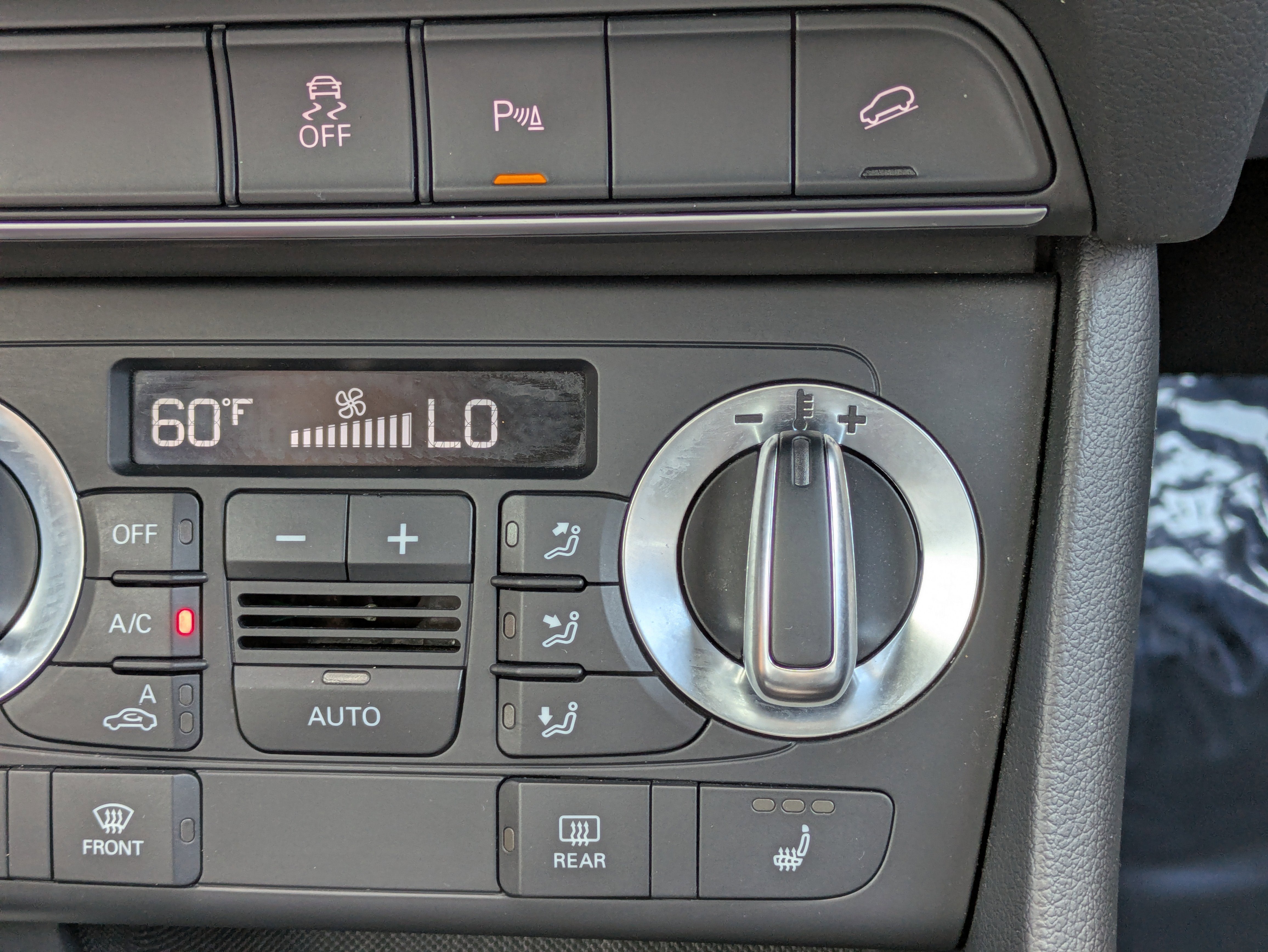 2015 Audi Q3 2.0T Prestige