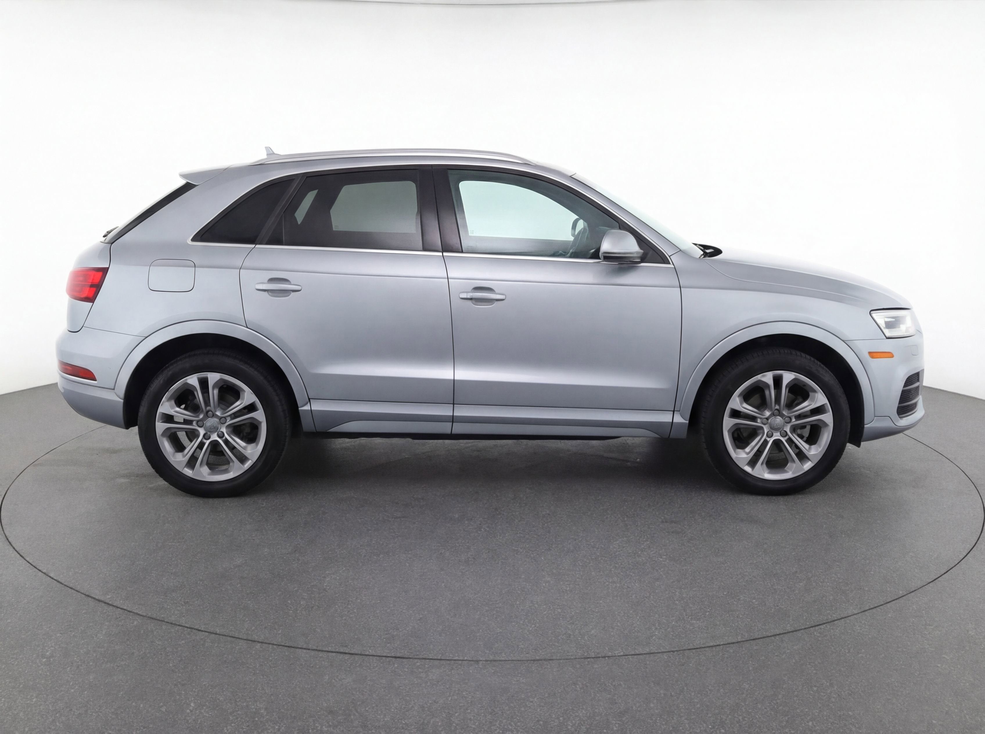 2015 Audi Q3 2.0T Prestige