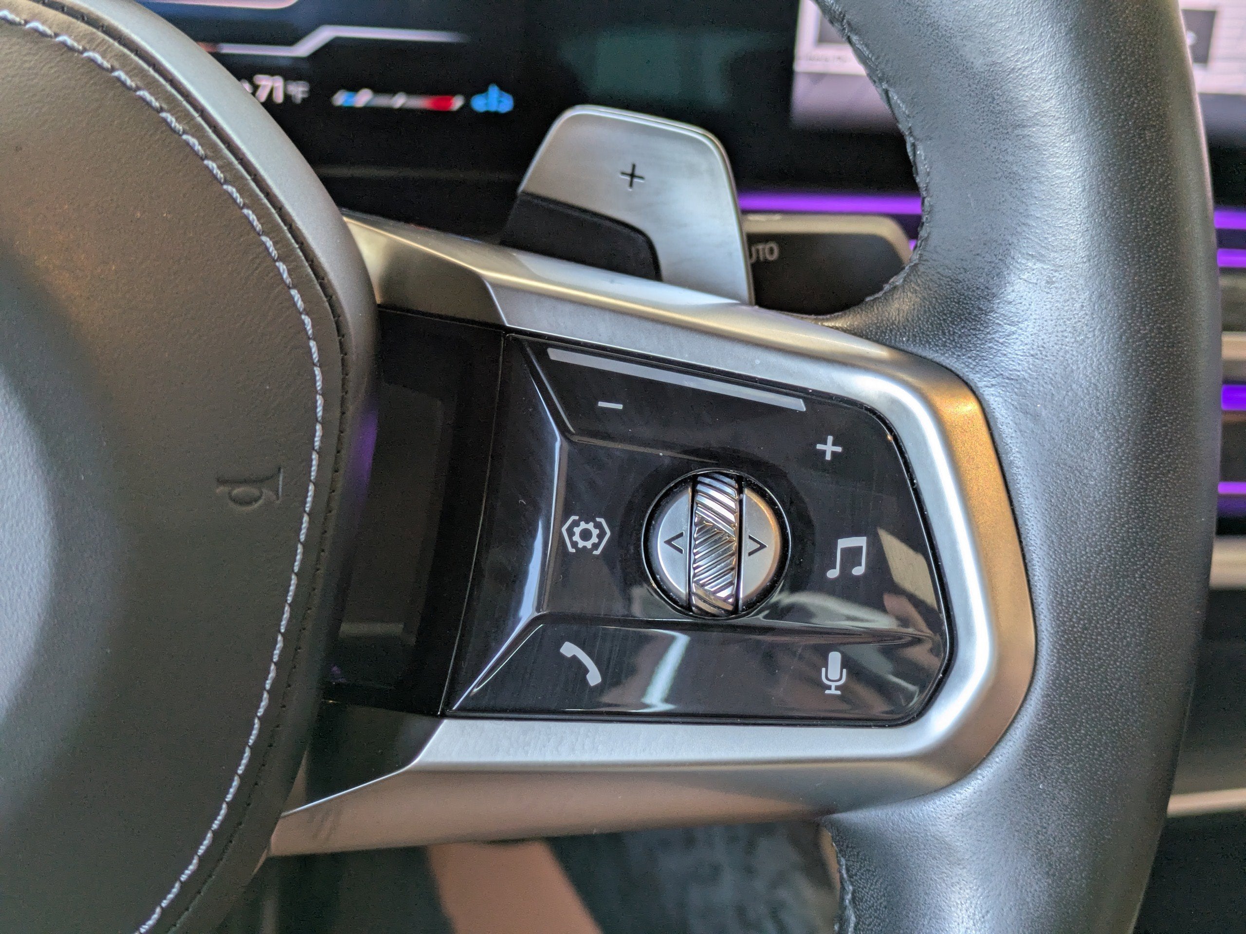 2023 BMW 7 Series 740i