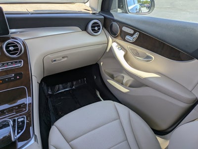 2017 Mercedes-Benz GLC GLC 300